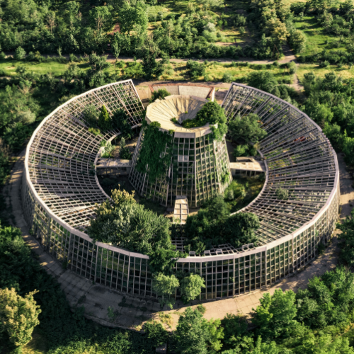 EU Green Steel & Carbon Tariff 2026: Global Industrial Arms Race Analysis | TheGlobalTitans